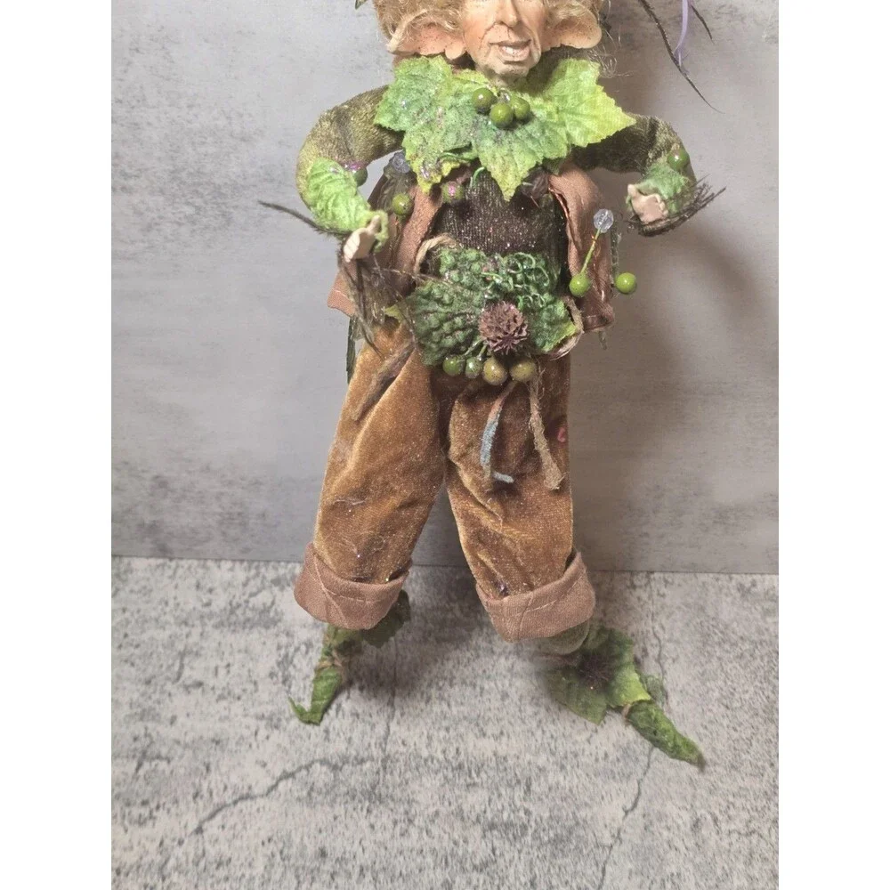 Vintage Woodland Elf Gnome 13 Inches Fairy Pixie Green Bendable